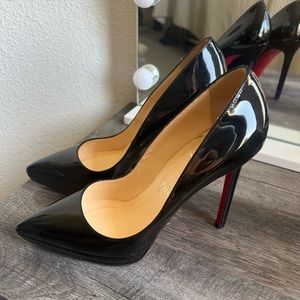 Christian Louboutin Pump